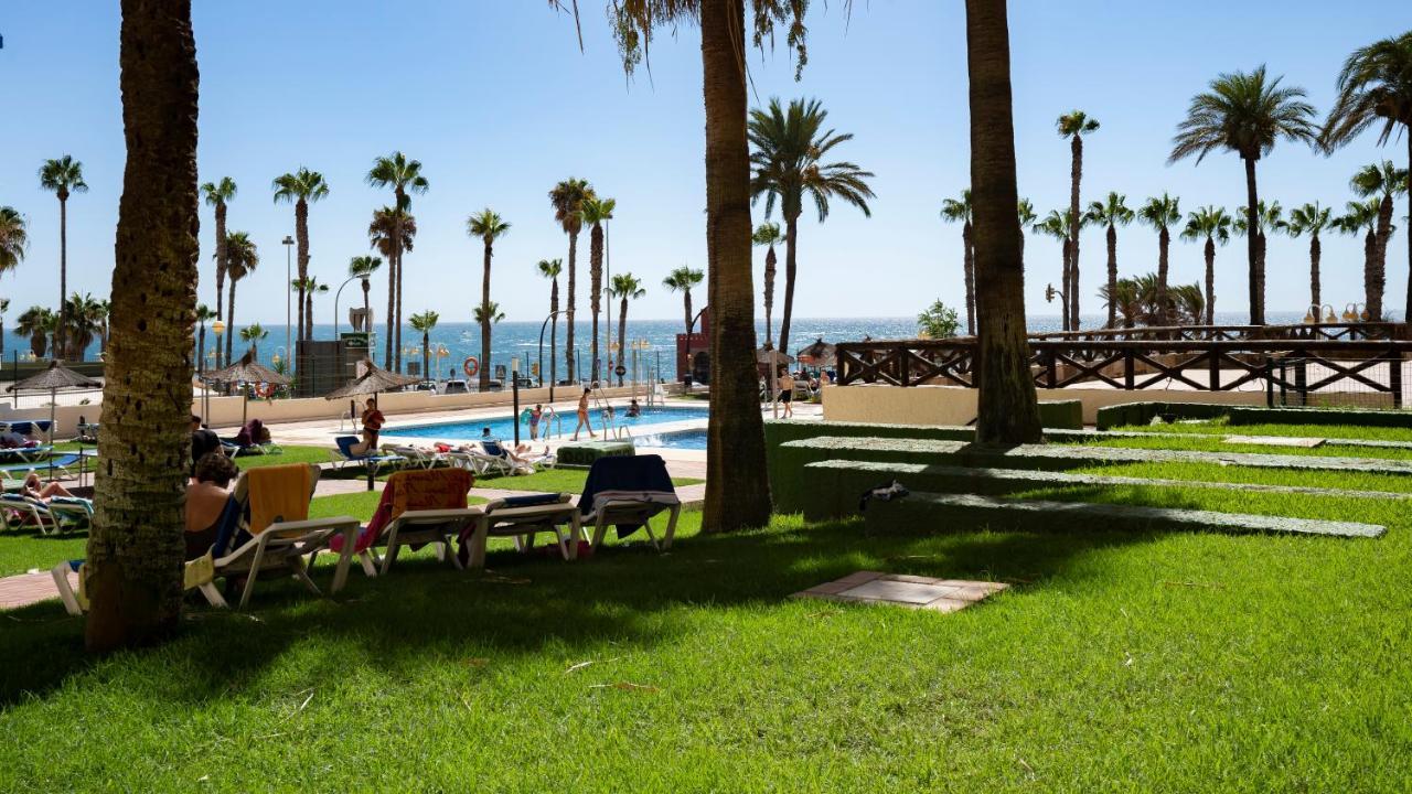 Aloha Apartamentos - Primera Linea De Playa - Vista Al Mar Benalmádena Buitenkant foto